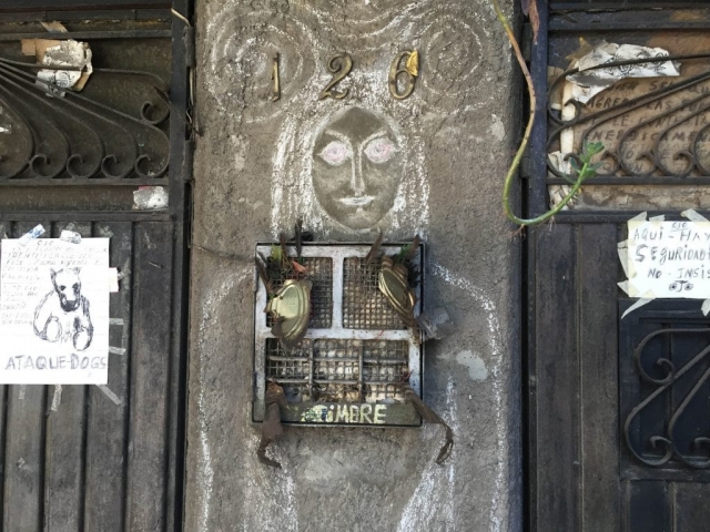 street art with graffiti in roma norte in CDMX